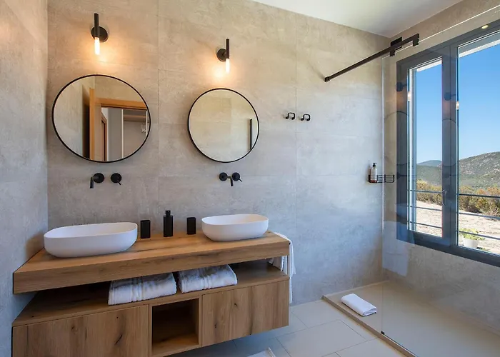 Marita - Luxury Sea View Вилла Санта-Маргерита-ди-Пула